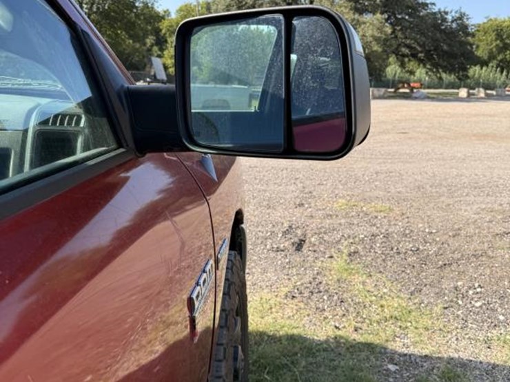 2012-dodge-ram-2500-image-11