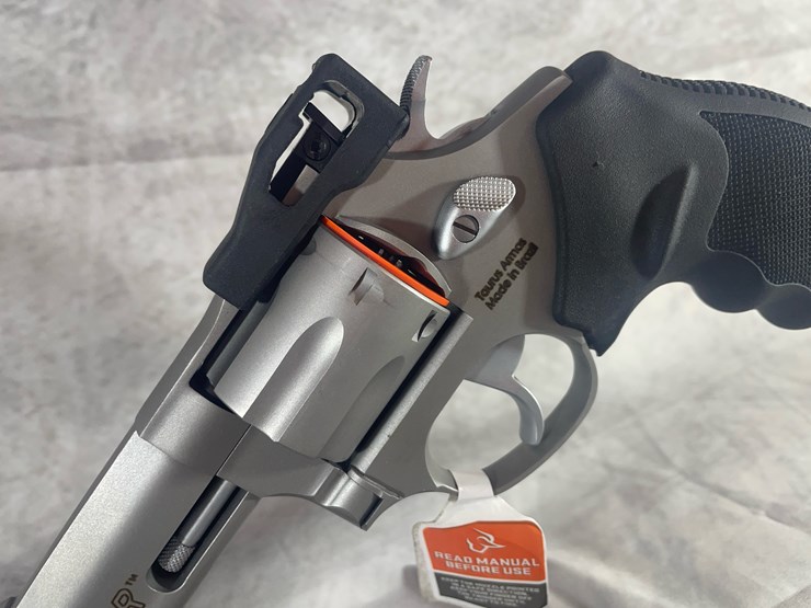 #4371-•-taurus-m627-tracker-357-mag-revolver,-sn:-aem939894-image-12