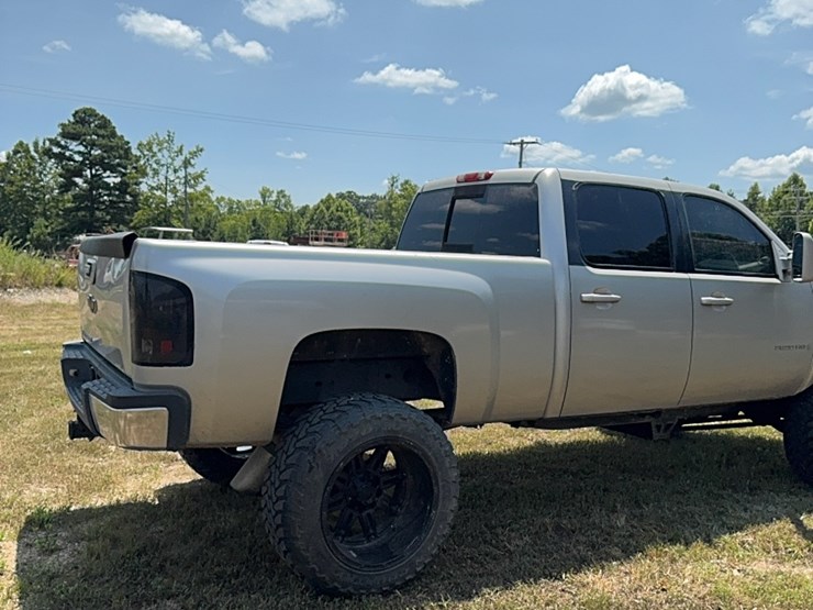 2007-chevrolet-2500-image-6