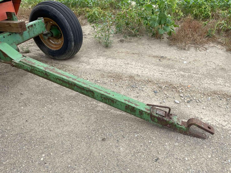 john-deere-1065-image-3