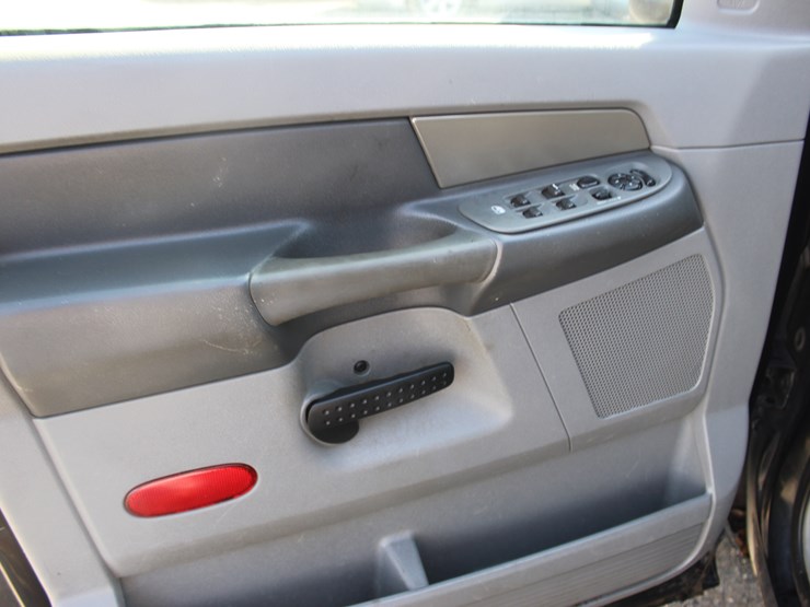 2007-dodge-ram-1500-image-9