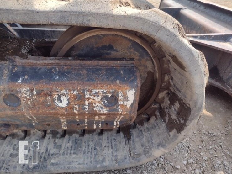 2013-bobcat-e63-image-40