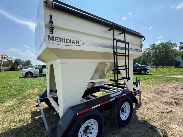meridian-225-rst-seed-tender-image-23