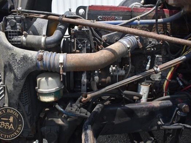 1997-freightliner-century-120-image-42