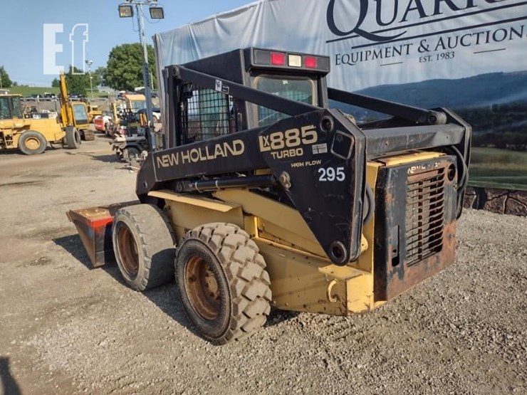new-holland-lx885-image-28