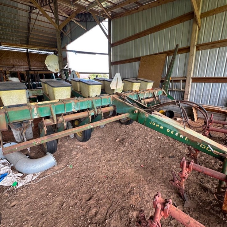 JOHN DEERE 7000