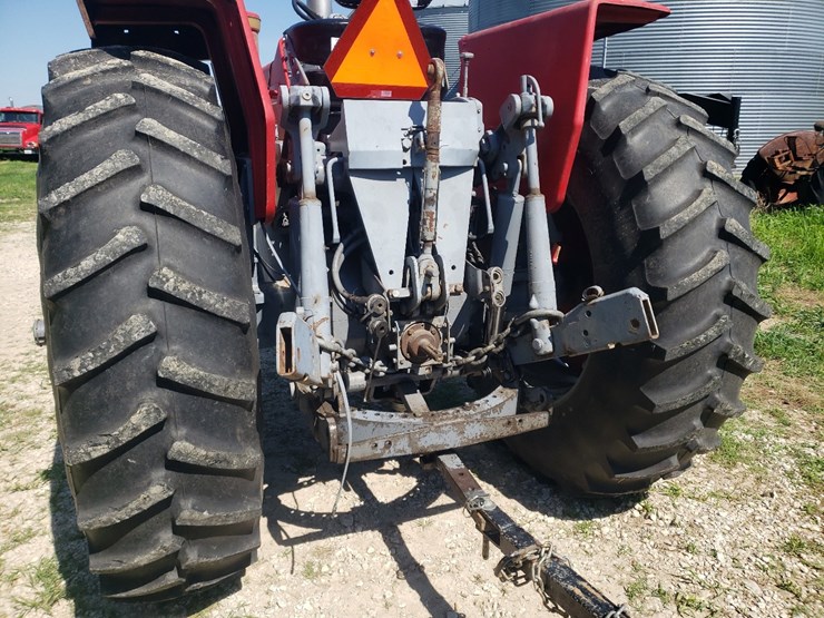 1968-massey-ferguson-1130-image-5