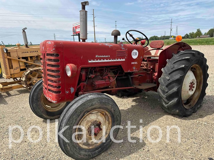 10663---ih-b-250-diesel-(sn#-20883)-image-3
