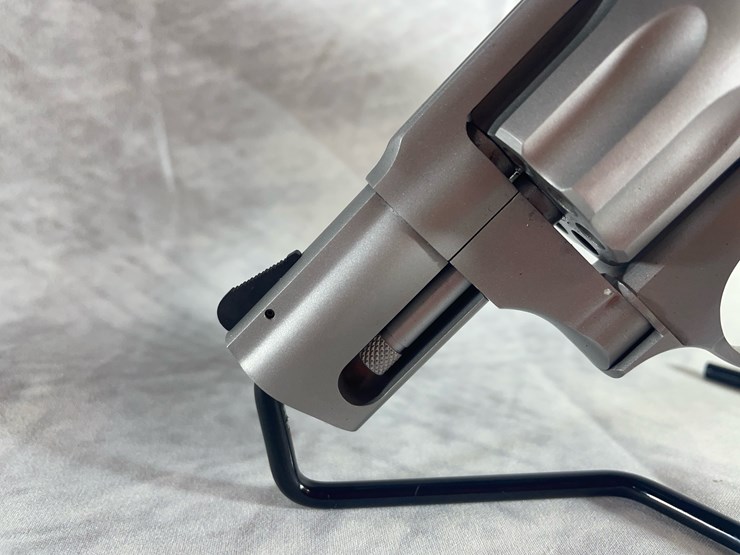 #4378-•-taurus-model-942-22-wmr-revolver,-sn:-ahd909852-image-11