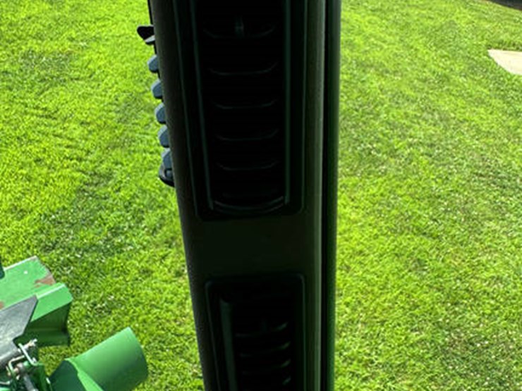2010-john-deere-2010-image-114