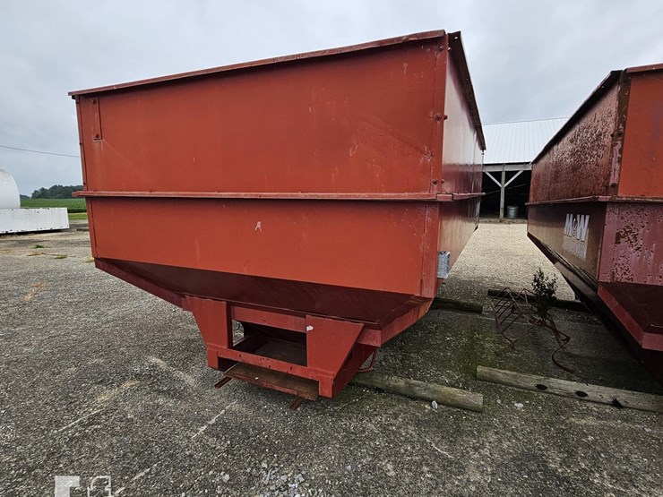 m&w-little-red-wagon-image-6