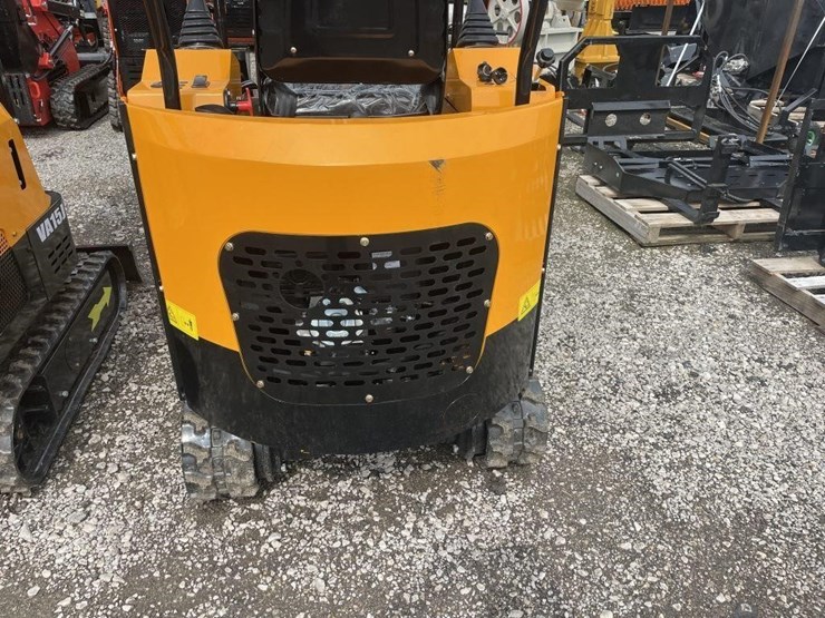 new-miva-mini-excavator:-6.6t-image-2