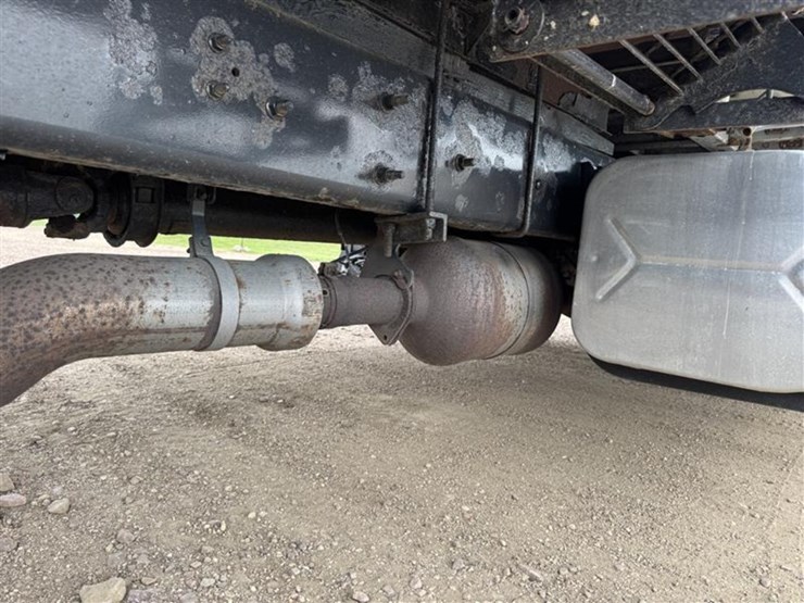 2012-international-durastar-4300-image-23