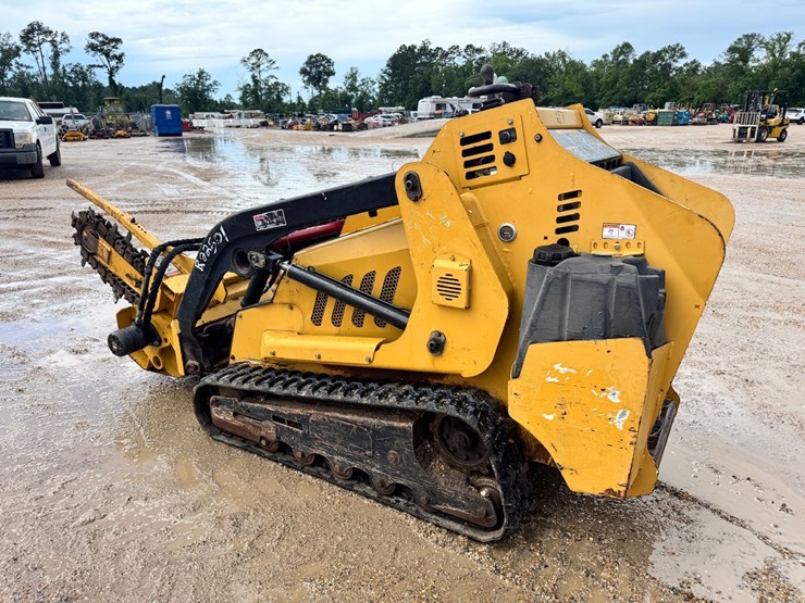 #22501-•-2016-vermeer-5725t-compact-loader-image-3
