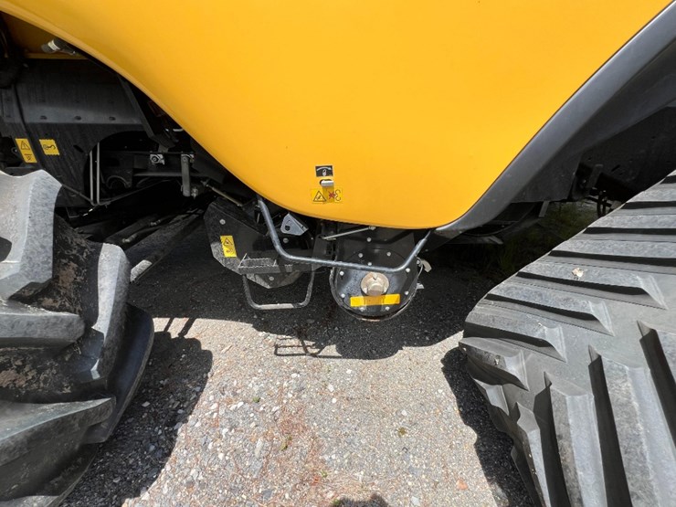 2023-new-holland-cr10.90-image-41