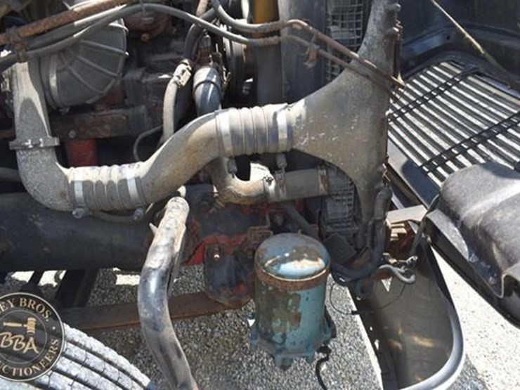 1997-freightliner-century-120-image-49