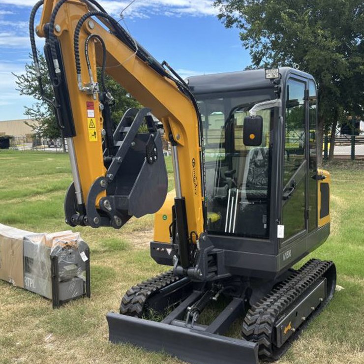 #113 • CFG Industrial Excavator w/ Enclosed Cab