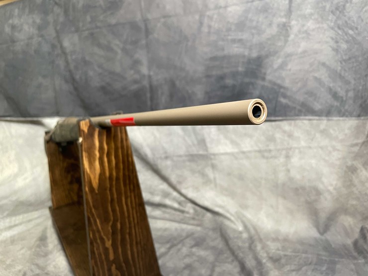 #4456-•-winchester-xpr-300-win-mag-bolt-action-rifle,-sn:-pt09578yw357-image-4