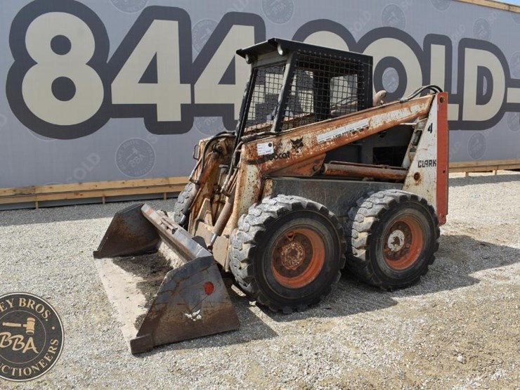 bobcat-975-image-2