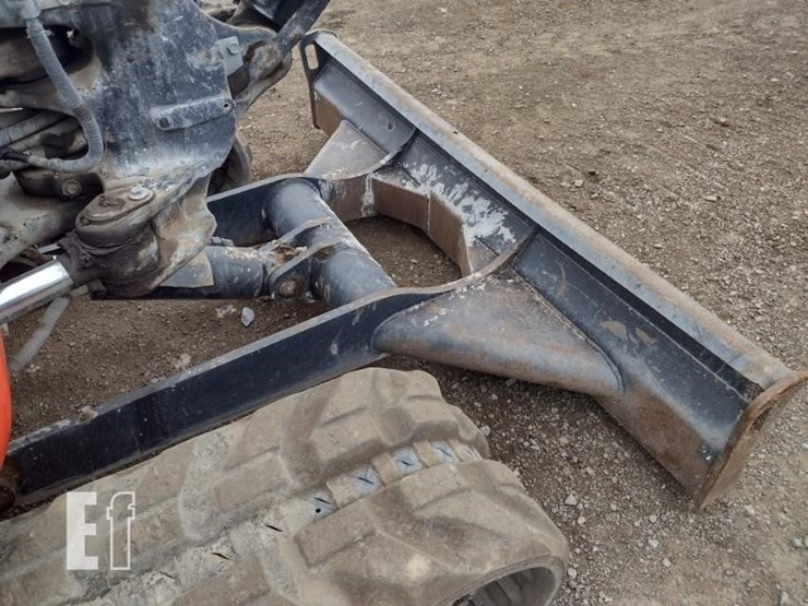 2019-kubota-u55-4-image-23