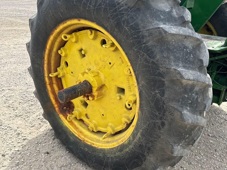 john-deere-4020-image-6