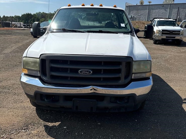 2004-ford-f350-image-2