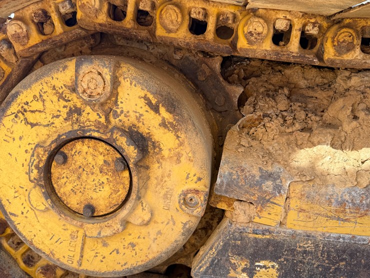 caterpillar-d3g-lgp-image-8