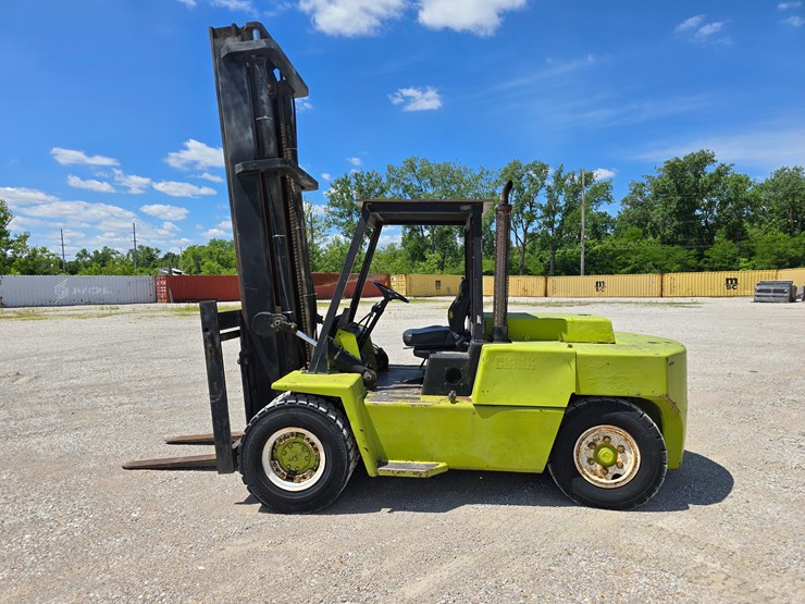 #16610-•-clark-c500y165d-diesel-forklift-image-11