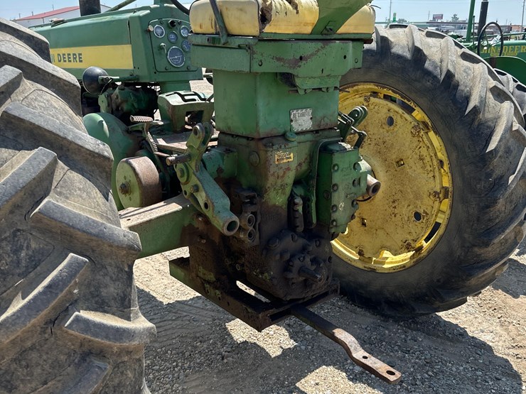 john-deere-620-image-7