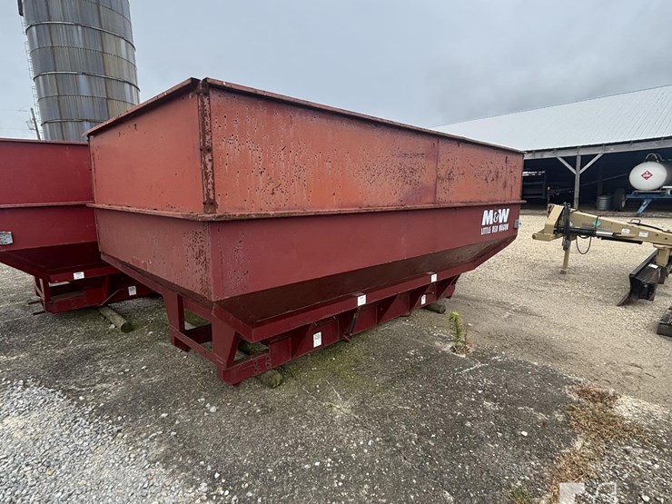 m&w-little-red-wagon-image-1
