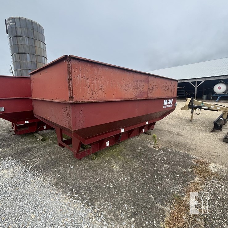 M&W LITTLE RED WAGON