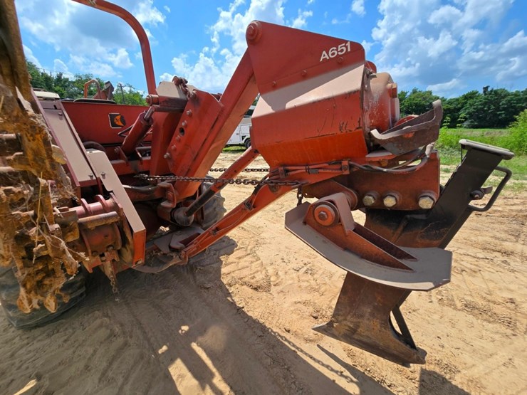 ditch-witch-6510-image-10