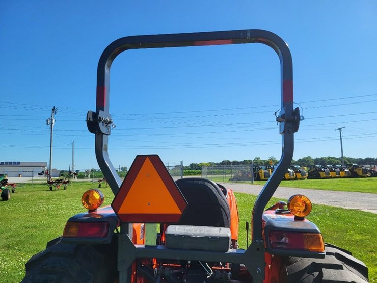 2016-kubota-mx5200-image-26