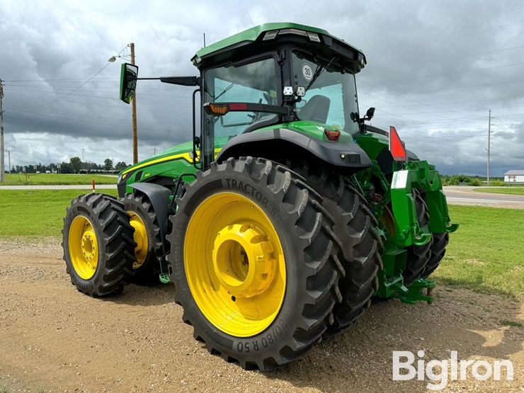 2023-john-deere-8r-340-image-7