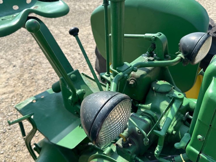 john-deere-h-image-7