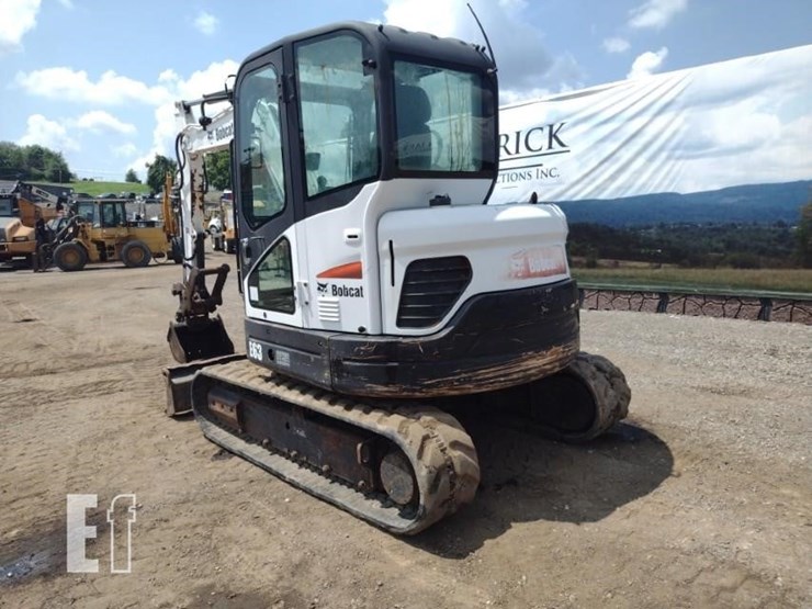 2013-bobcat-e63-image-47