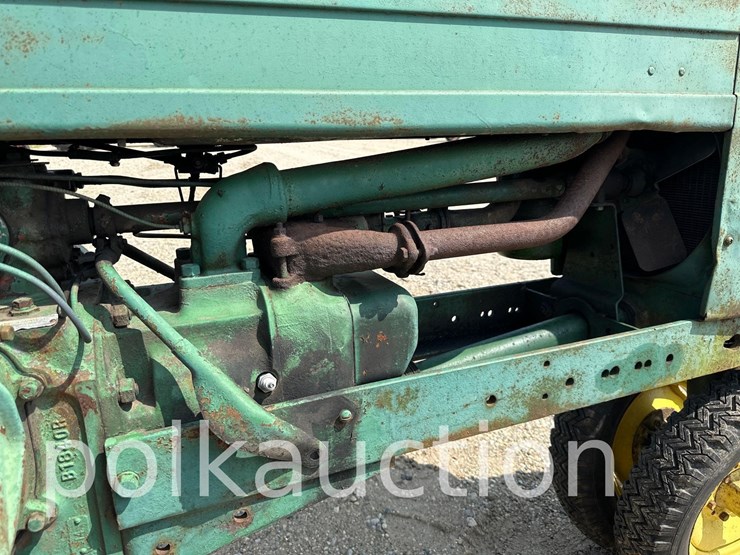 john-deere-b-image-10