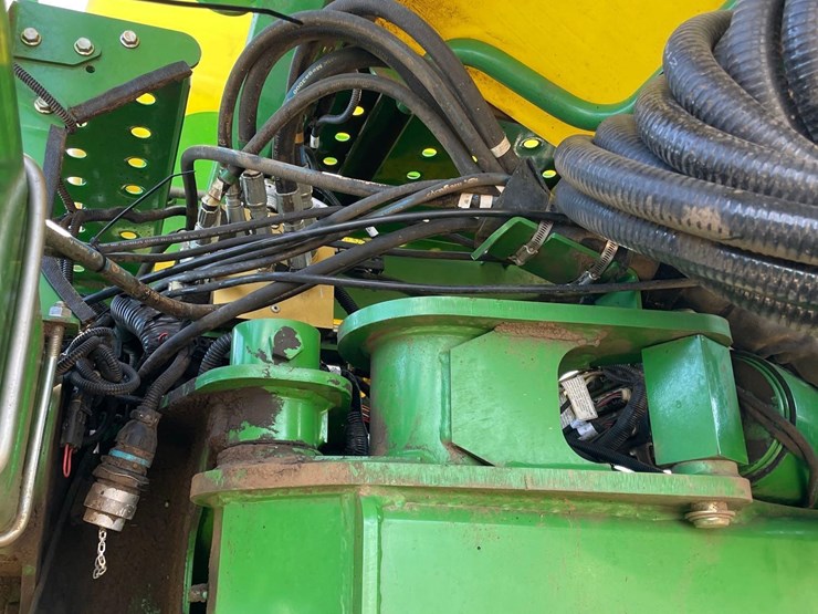 2012-john-deere-1790-image-77
