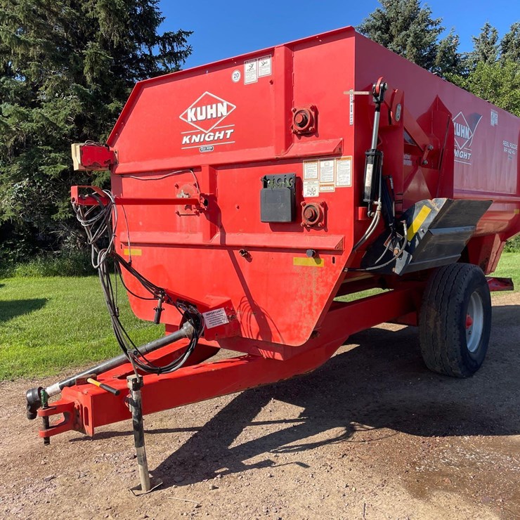 2016 KUHN KNIGHT RA142