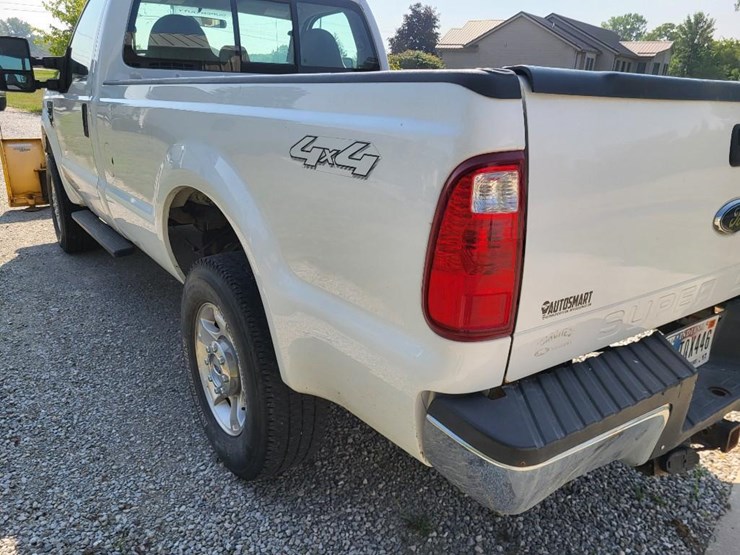 2008-ford-f250-xl-image-18