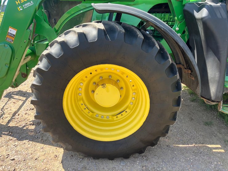 2014-john-deere-6210r-image-7
