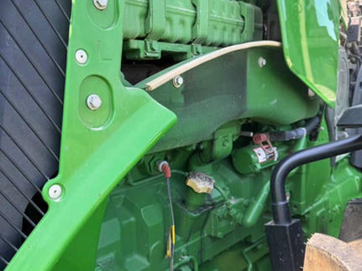 2014-john-deere-8270r-image-37