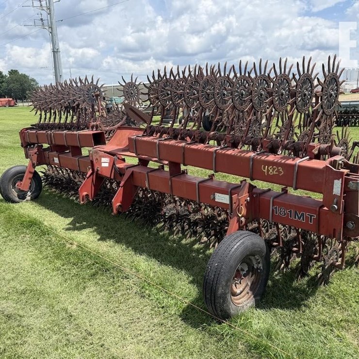 CASE IH 181MT