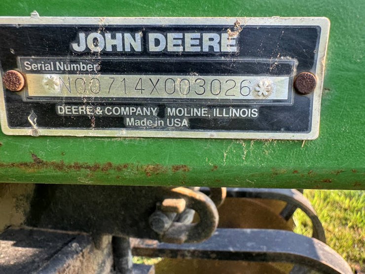 john-deere-714-image-11