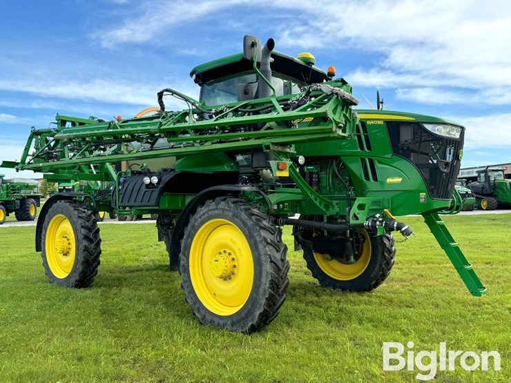 2020-john-deere-r4038-image-3