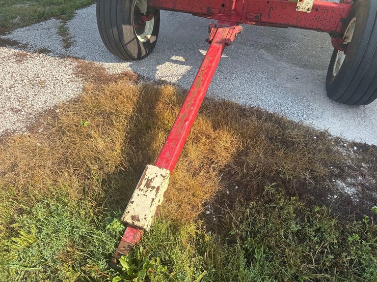 parker-gravity-wagon,-ih-140-gear-image-16