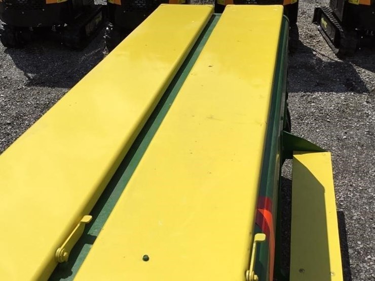 john-deere-8300-image-7