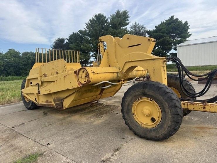 caterpillar-60-image-4