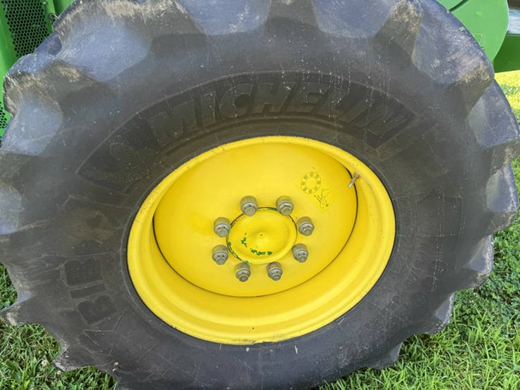 2010-john-deere-2010-image-70