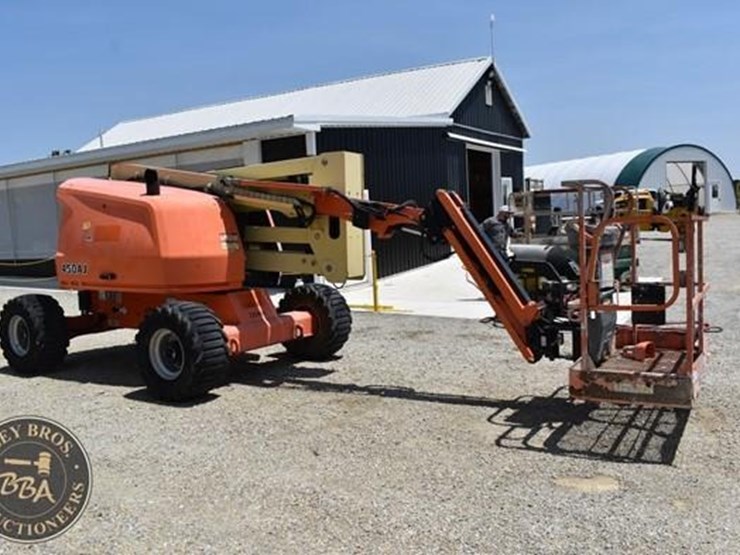 2016-jlg-450aj-image-18